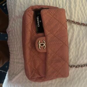 another bag that I got for my wife so I hope someone gives it a good home